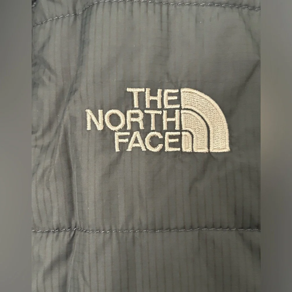 The North Face Men's Puffer Vest - Charcoal